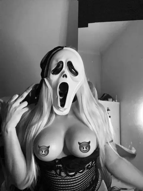 Demi Khalifa on OnlyFans