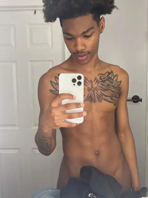 UrFavPrettyBoy on OnlyFans