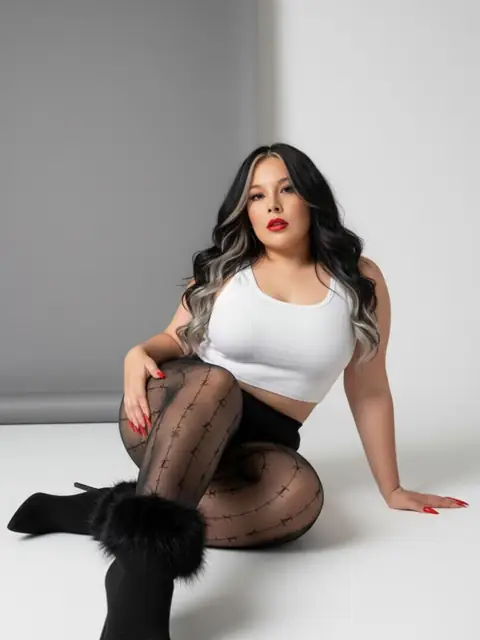 Summer Cruz on OnlyFans