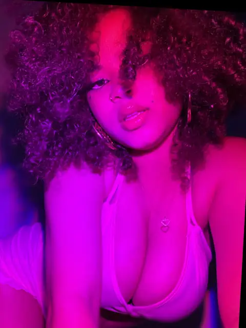 Gia Gold on OnlyFans