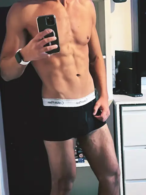 Fernando Marques on OnlyFans