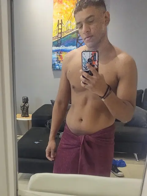 Morenodotado19cm on OnlyFans