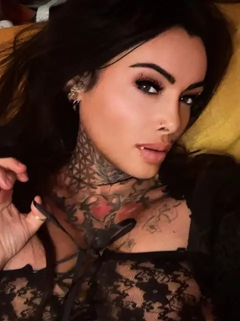 @la maison de madame on OnlyFans
