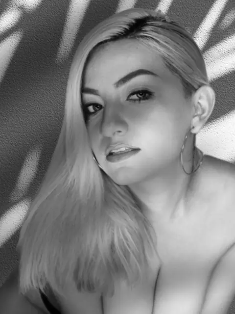 Alice Guerrero! on OnlyFans