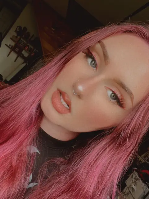 amy on OnlyFans