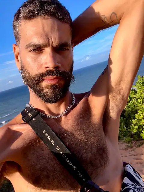 Hairy Otter on OnlyFans