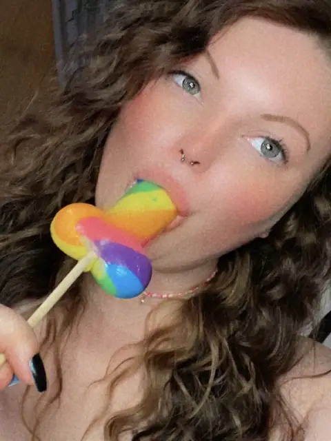 xXxMoonPrincessxXx on OnlyFans