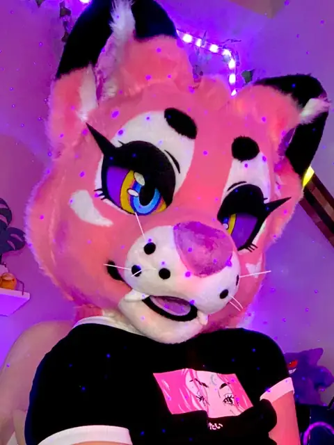 Kira Kitty on OnlyFans