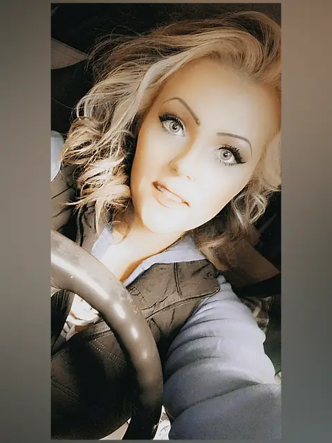 Reba on OnlyFans