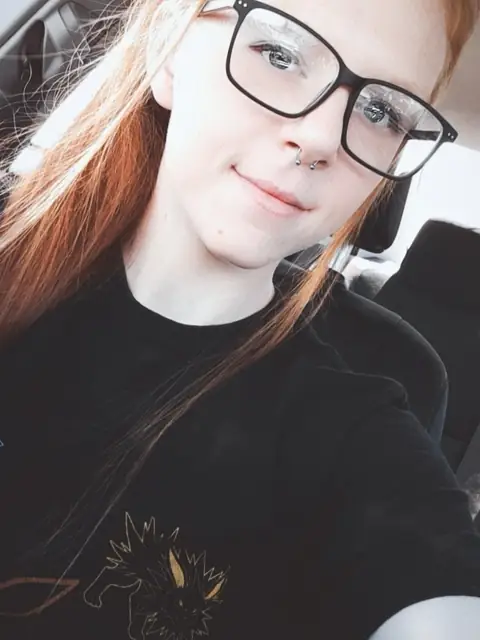 Crimson Cait on OnlyFans