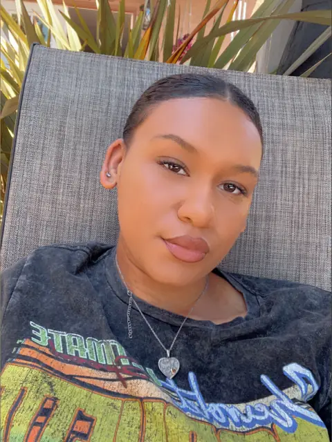 Ari on OnlyFans