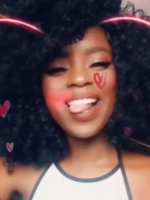 Queen Simone OnlyFans profile