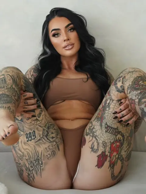 C OnlyFans profile