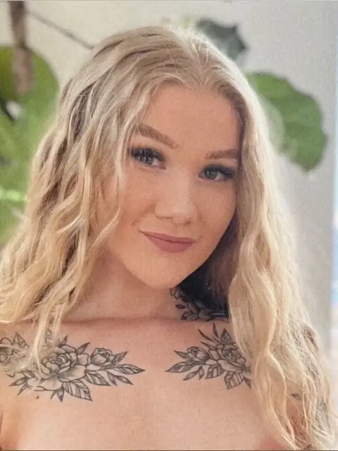 vilmaxoxo on OnlyFans