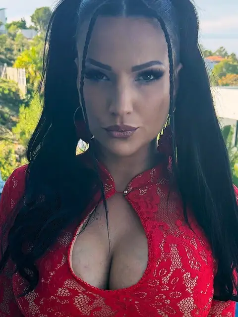 Jolee Love on OnlyFans