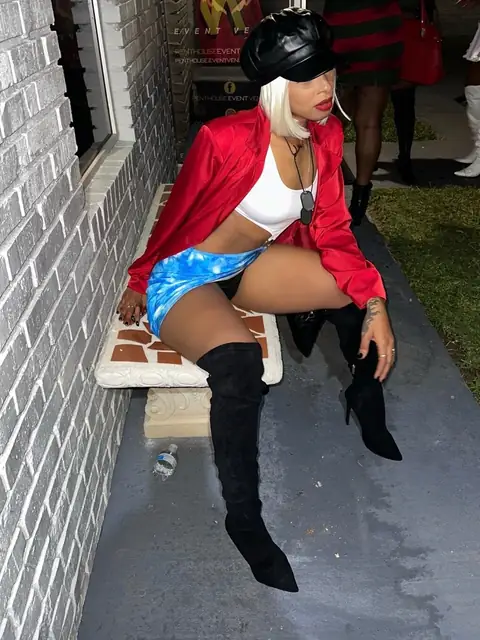 S H O W T I M E on OnlyFans