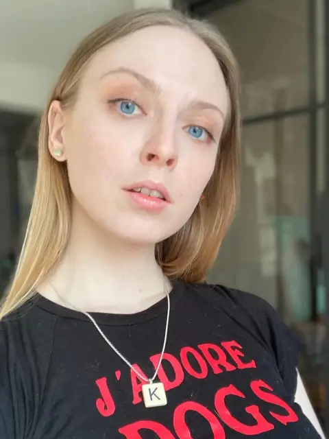 Sophie on OnlyFans