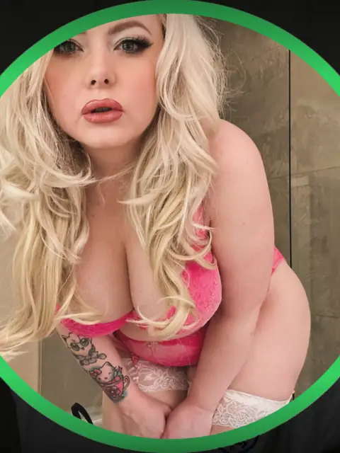 Naughty Danni OnlyFans profile
