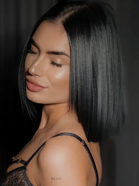FOXOVA Exclusive VIP OnlyFans profile
