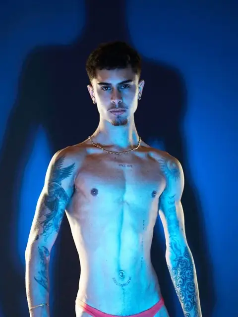 Carlos Martinez OnlyFans profile