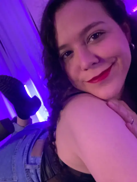 Miss Blume FREE on OnlyFans