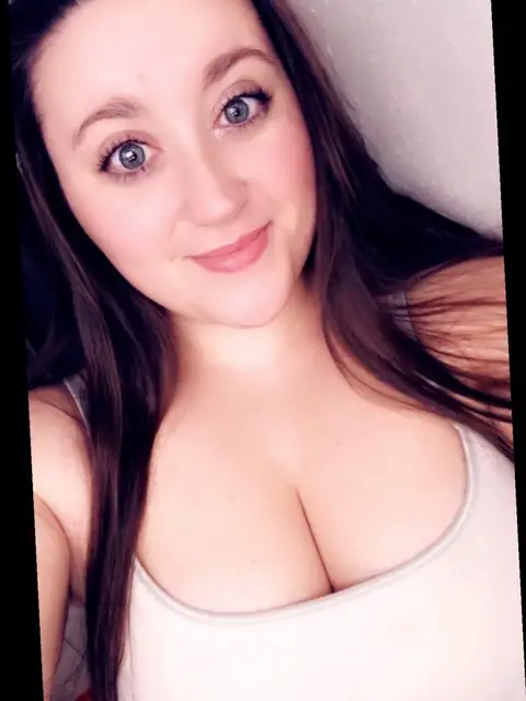 BubbleBunzz on OnlyFans