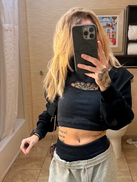 Lana Lue on OnlyFans
