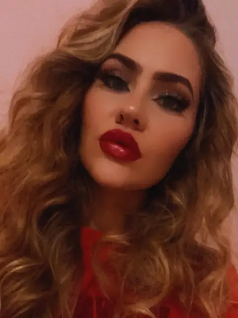 Naughty VIDEO CALL QUEEN on OnlyFans