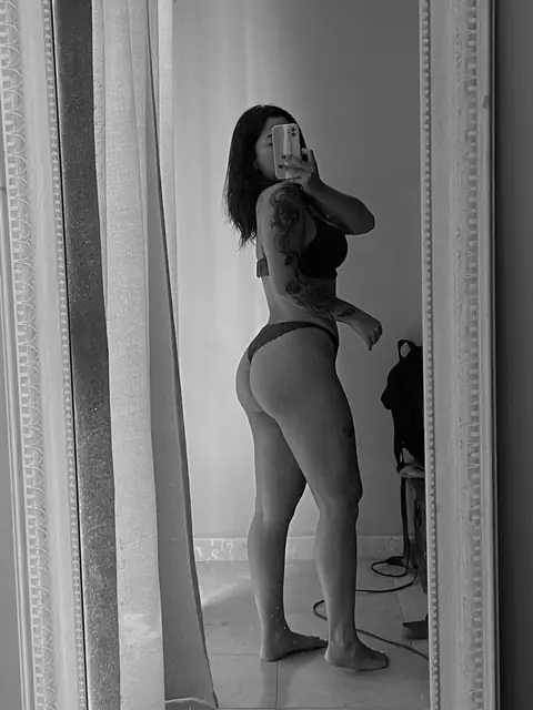 Airam Carolina on OnlyFans