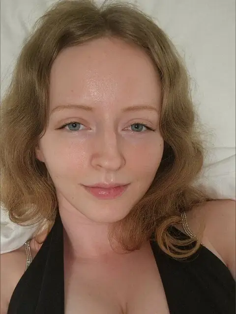 KissMyHips ( in bio) on OnlyFans