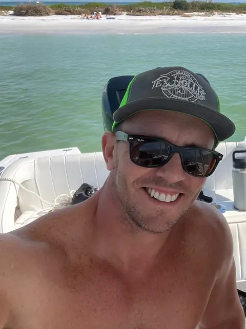 Kenny on OnlyFans