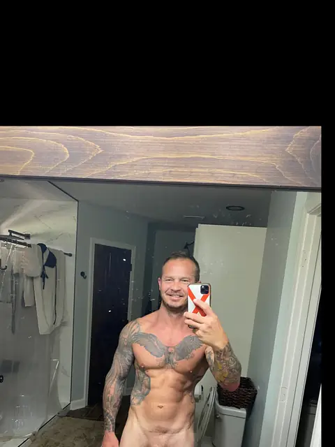 Playswellwithothers on OnlyFans