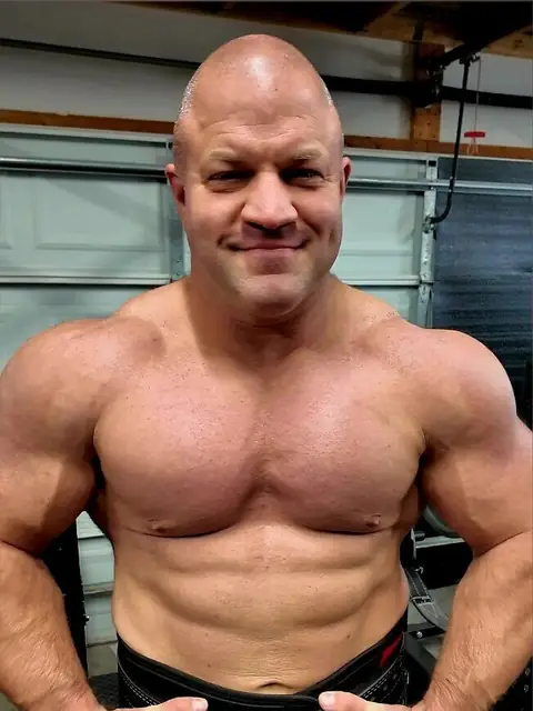 MuscleHustler on OnlyFans