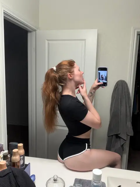 Lexi s FREE Page on OnlyFans