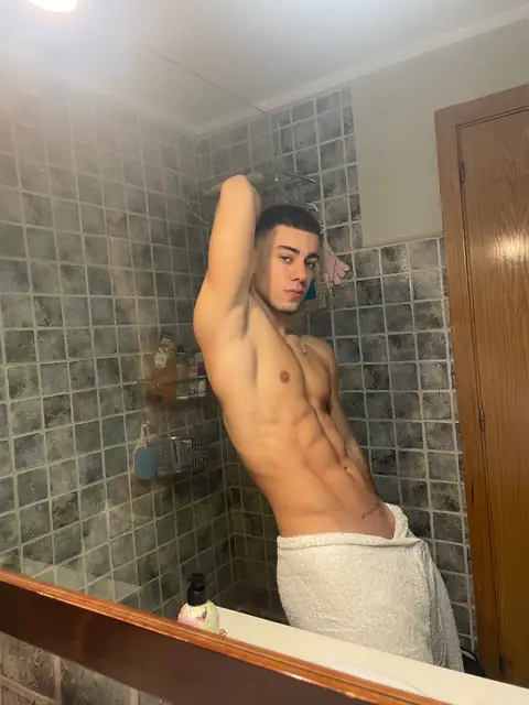 John Dyamond on OnlyFans