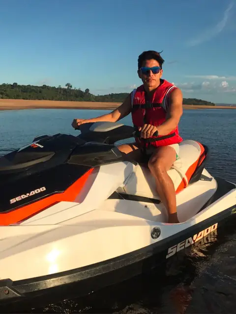 Daniel Arguelles on OnlyFans