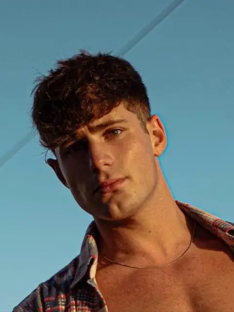 Kill Alex Grant on OnlyFans