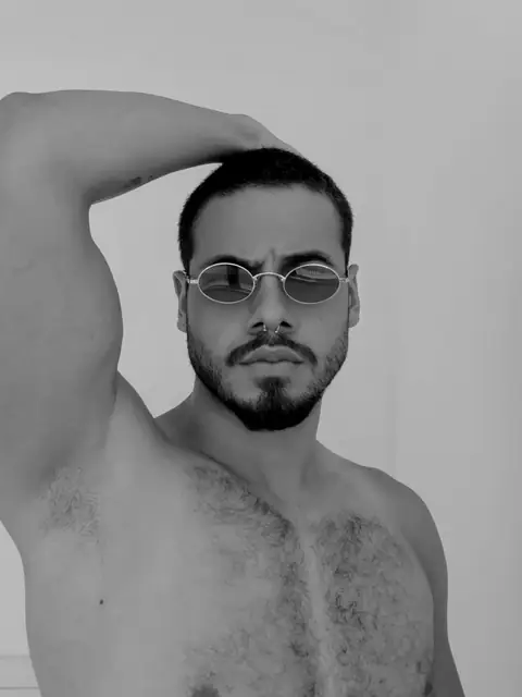 Vairos k on OnlyFans