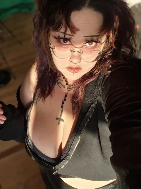 Cute goth gf on OnlyFans