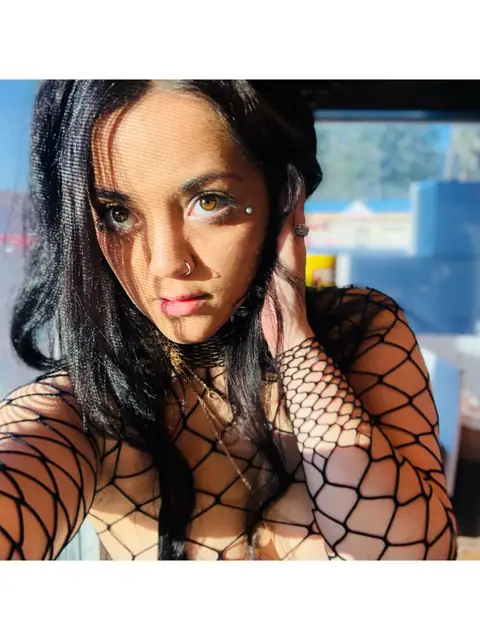 Ms. Rosie on OnlyFans