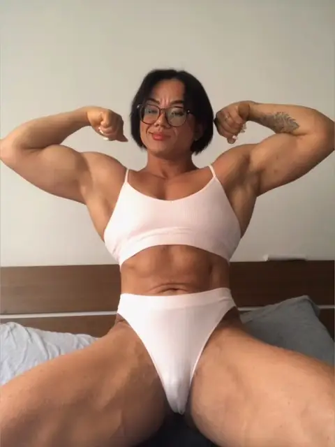 Nina cruz on OnlyFans