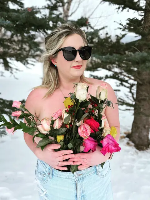 Laura on OnlyFans