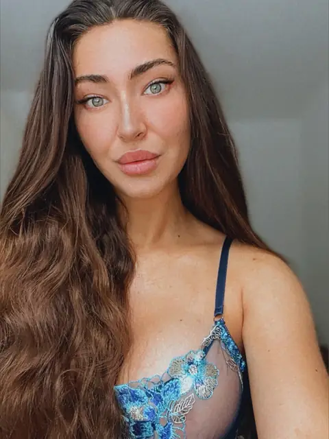 YourQueen OnlyFans profile