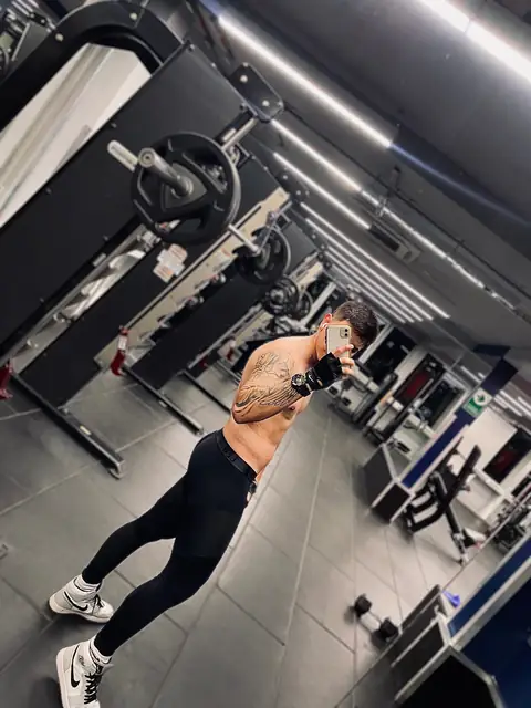 Andy on OnlyFans