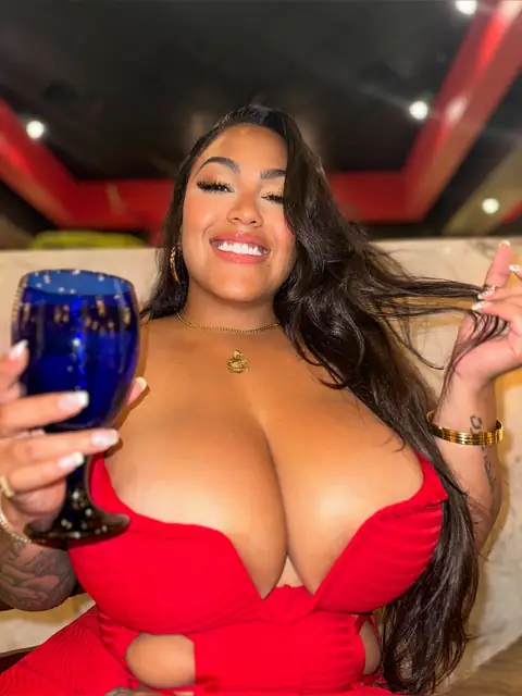 Your Favorite Fantasy NO PPV on OnlyFans