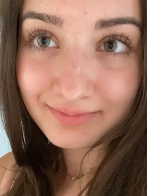 LeahSnuSnu OnlyFans profile