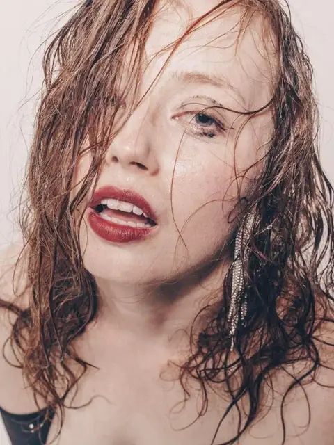 Alexandra Noir on OnlyFans
