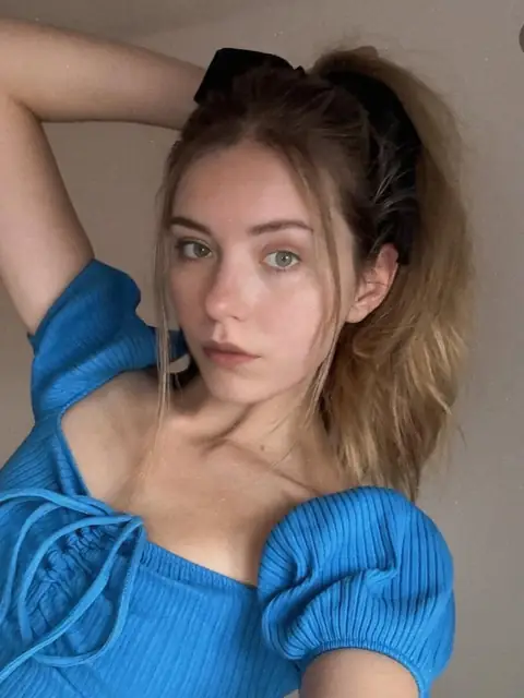 Anna on OnlyFans