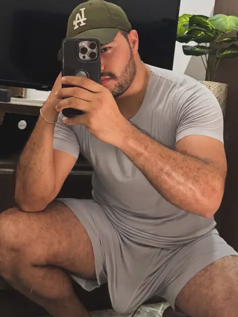 Juan luis on OnlyFans