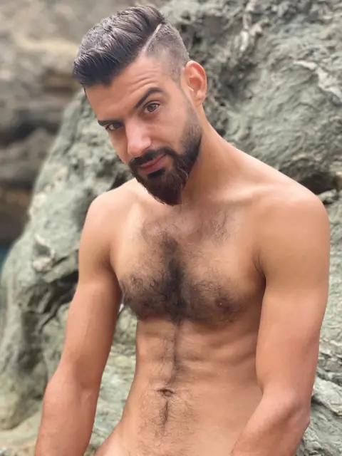 Kurdish Man VIP on OnlyFans